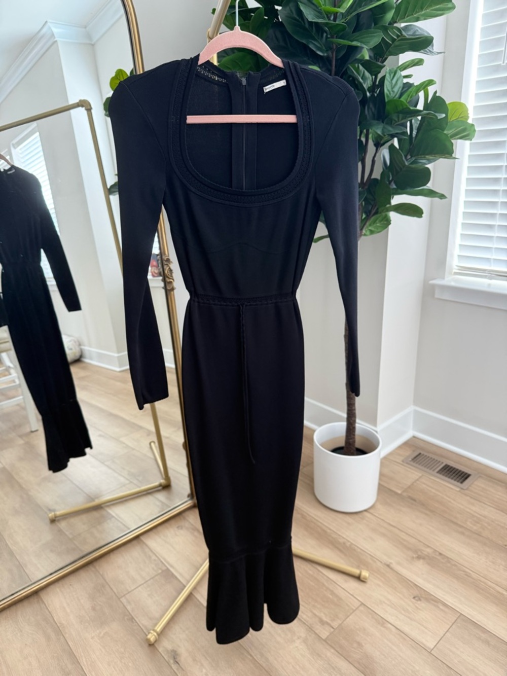 House of CB Black Long-Sleeve Midi Dress with Scoop Neck - Small